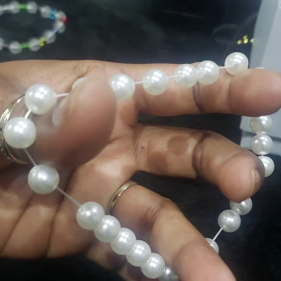 Pearl Bracelet - Picture 4 of 5
